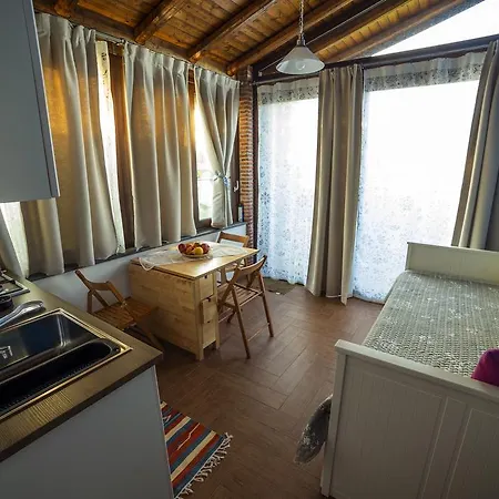 Il Tiglio Apartment *